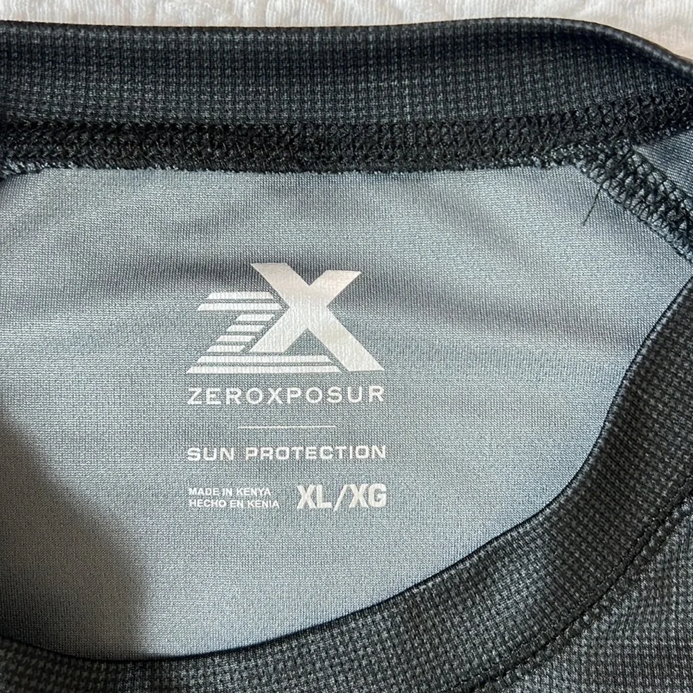 ZeroXposur XL Black Athletic Tee - Picture 9 of 11